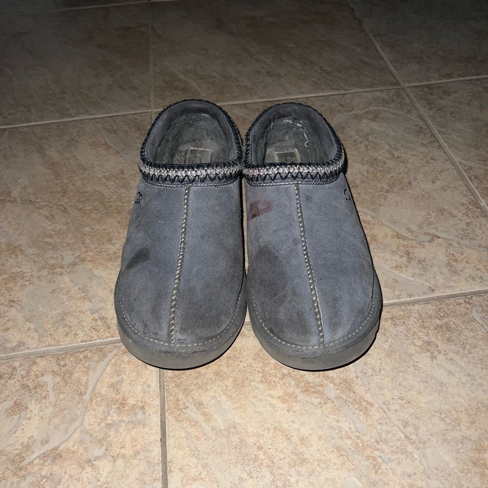 size 10 grey tasman uggs